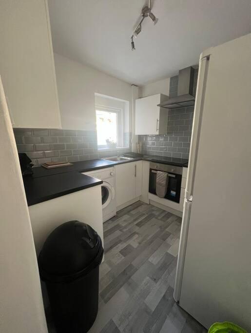 Spacious 3 Bed - Efc Stays Liverpool Eksteriør billede