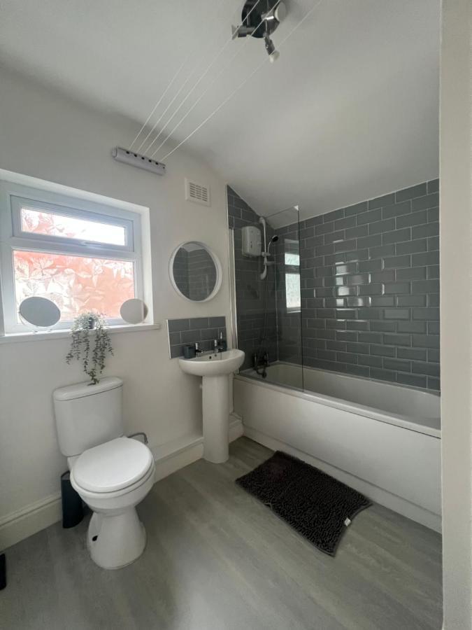 Spacious 3 Bed - Efc Stays Liverpool Eksteriør billede